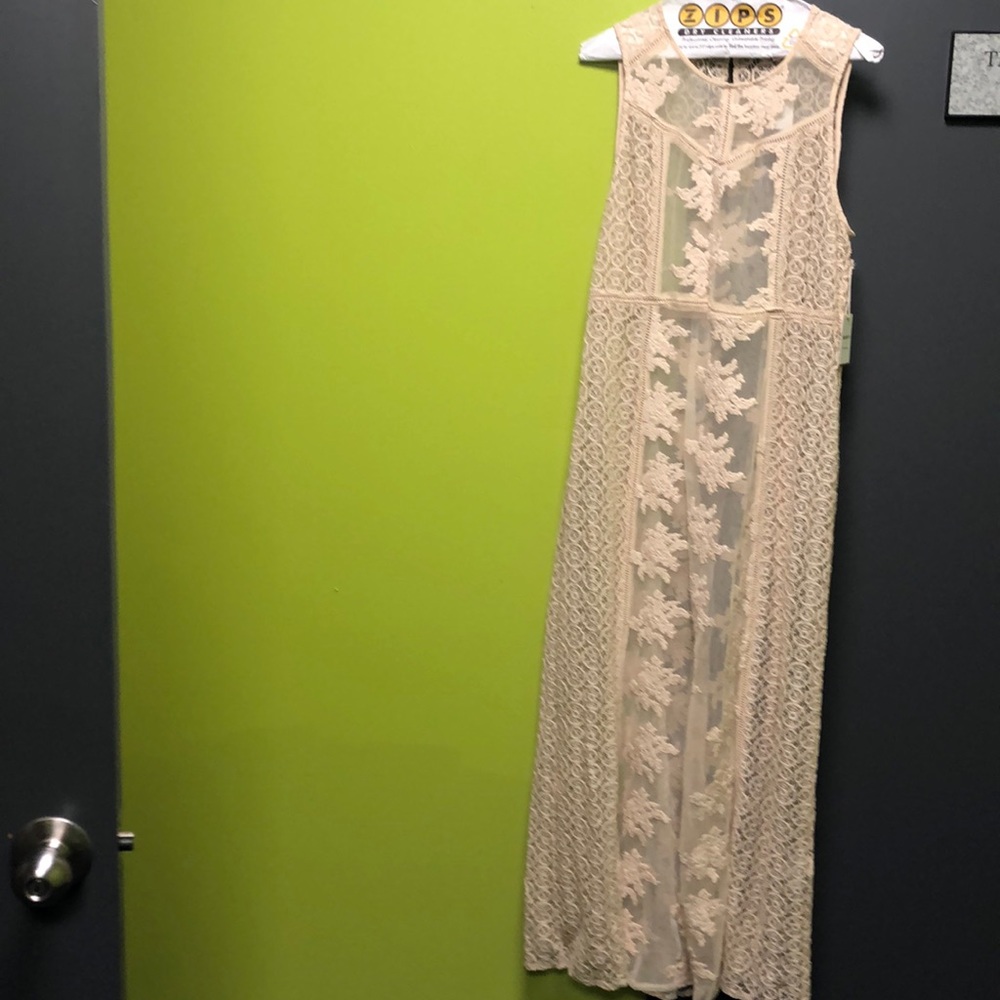 Long lace dress